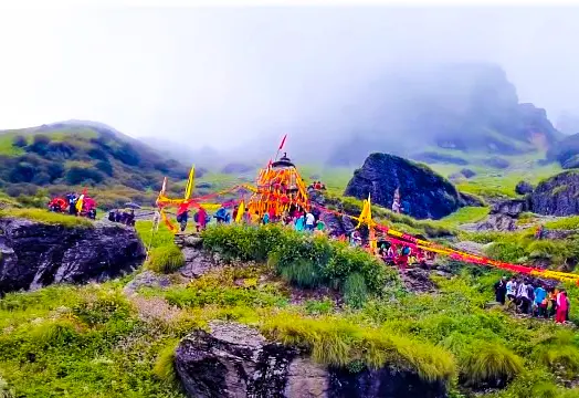 Bansi Narayan Temple Trek - Trek The Himalayas