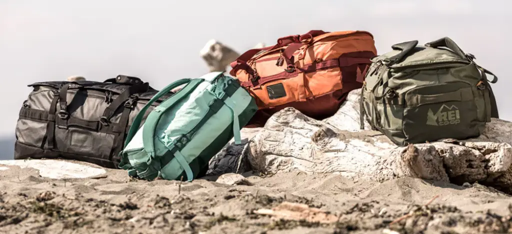 Where Can Extra Luggage Be Kept During Bali Pass Trek?