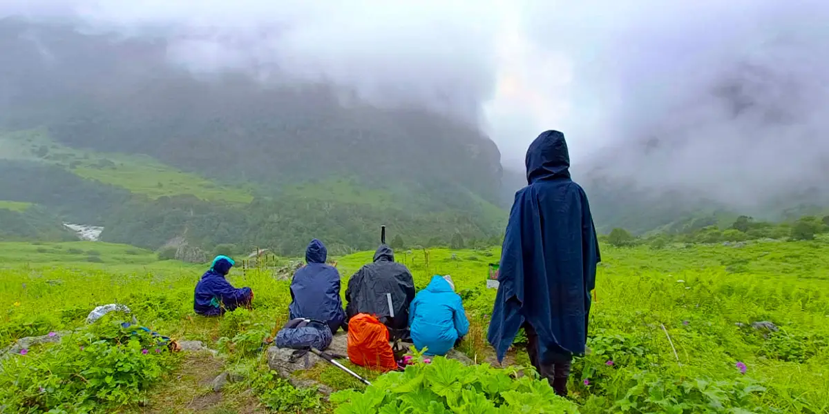 Tips for the Valley of Flowers