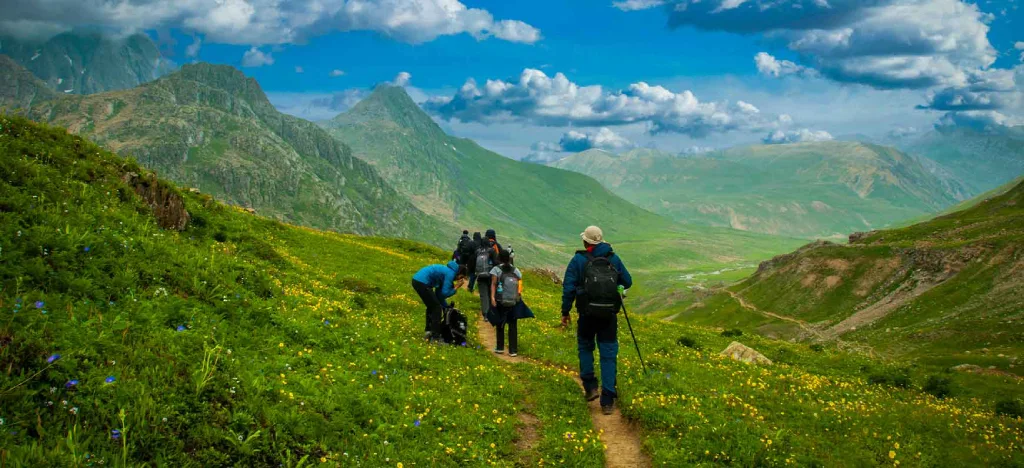 kashmir great lakes trek