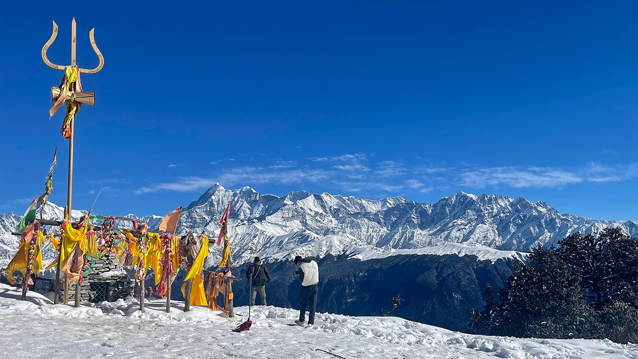 Brahmatal Trek breathtaking views of snow-capped peak and pristine alpine meadows, Trek The Himalayas