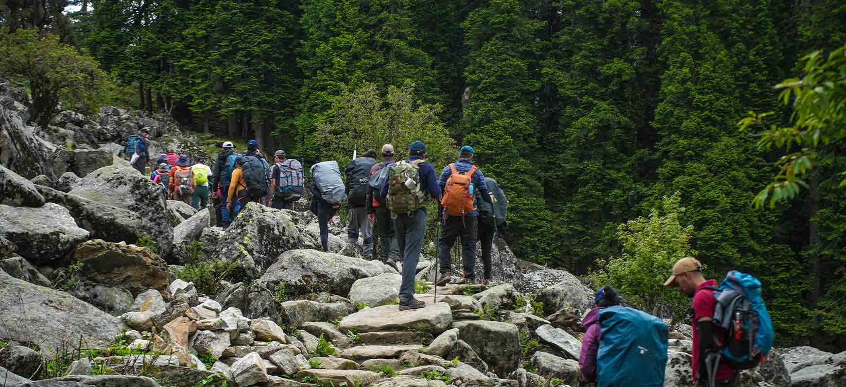 buran ghati pass trek