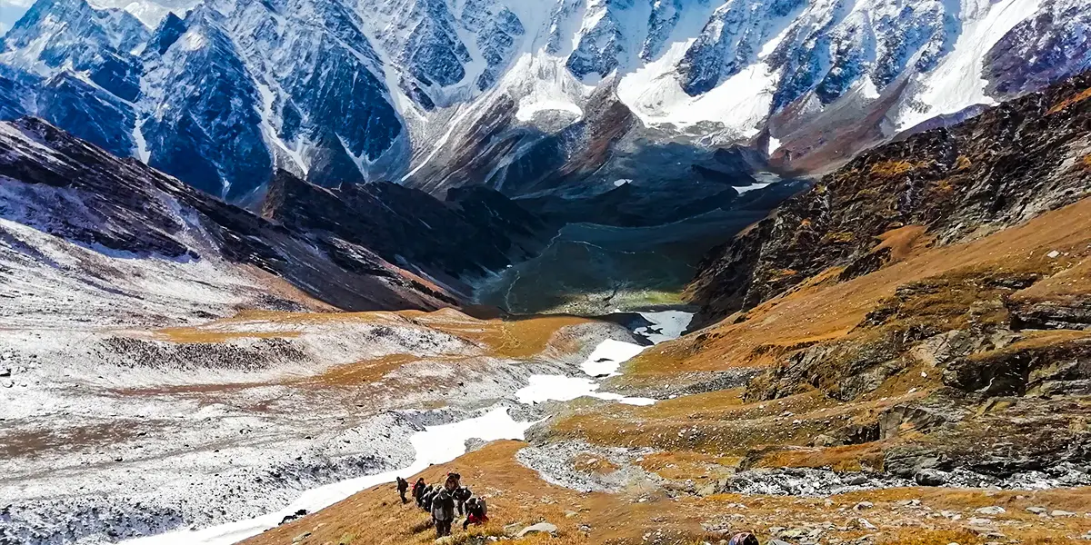 Why is the Beas Kund Trek Perfect for Family?
