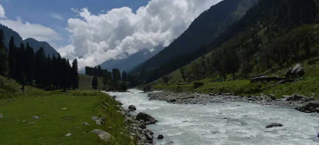 Kashmir Great Lakes Trek