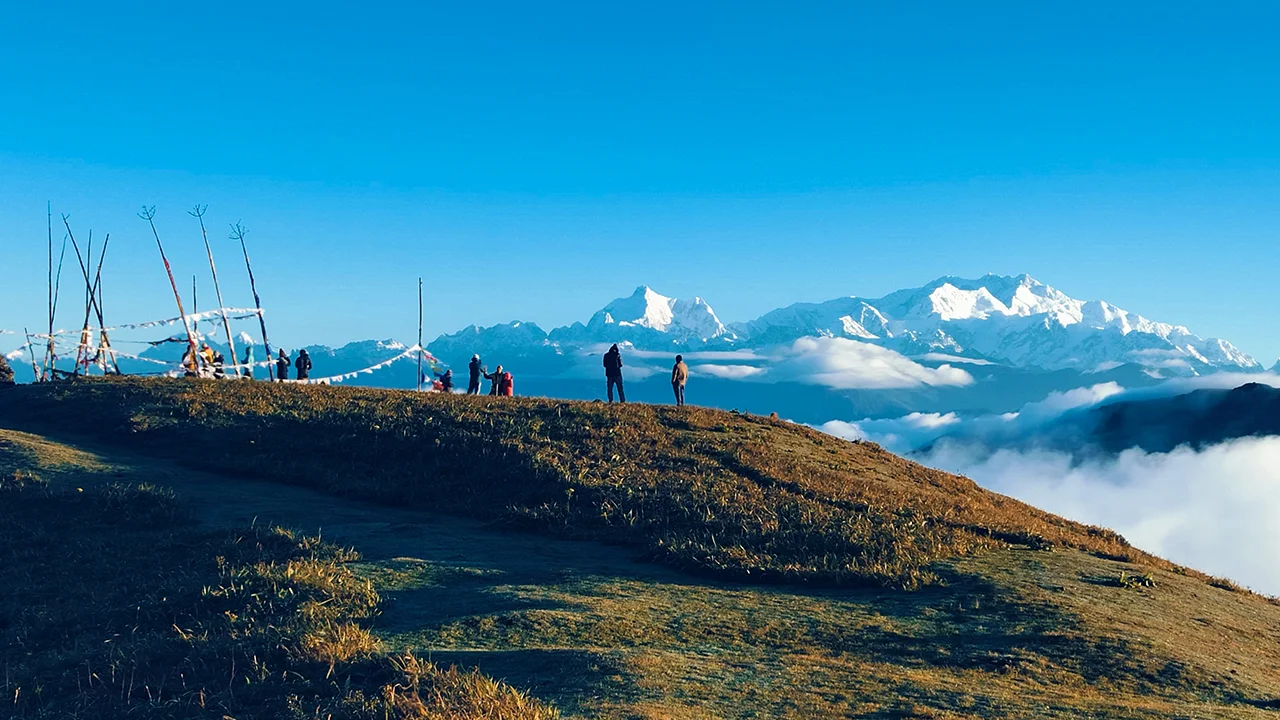 sandakhphu trek, trek the himalayas, hikes of india, indiahikes, best time to visit sandakhphu trek, trekking to sandakhphu