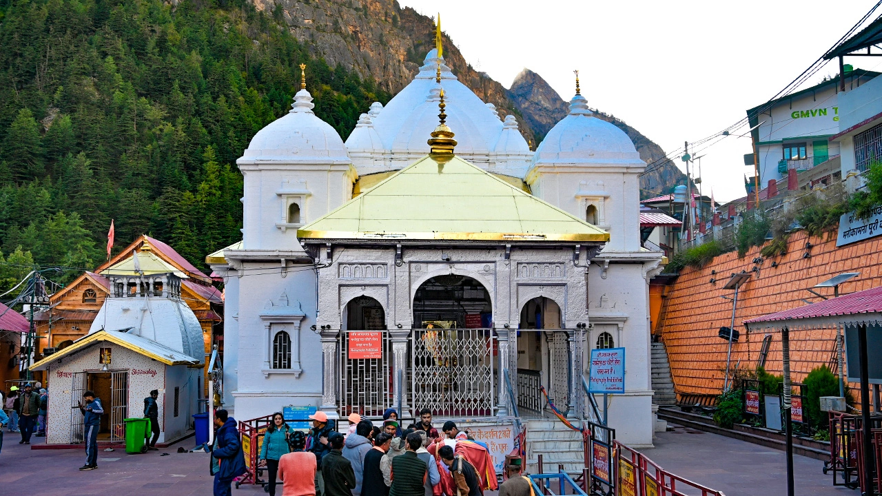 Image of Gangotri temple, the most spiritual place in hinduism